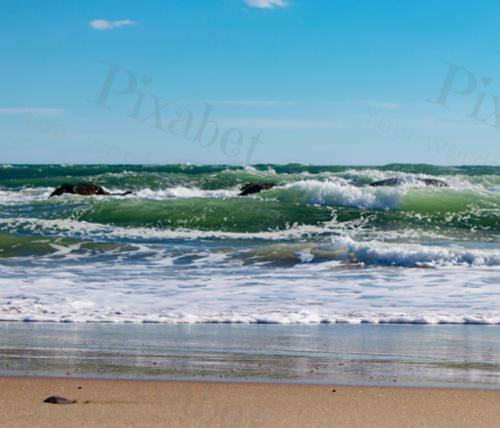 WARRENS BEACH