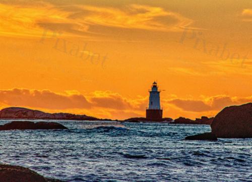 sakonnet light gold
